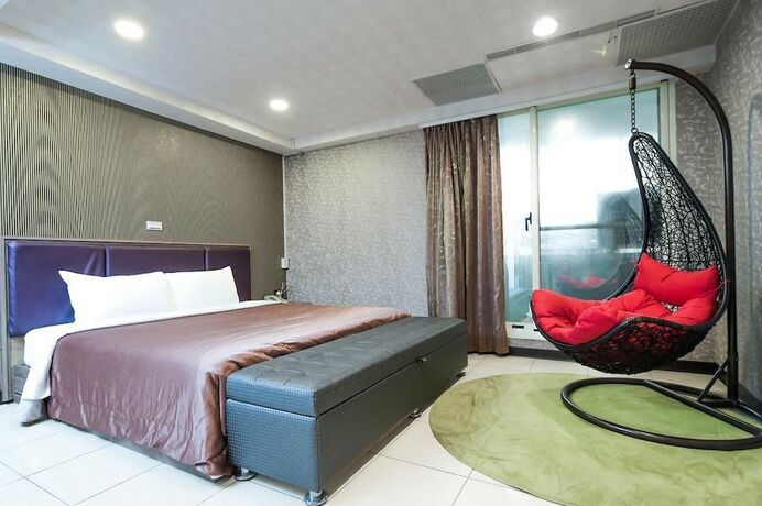Imagen general del Hotel Hosin. Foto 6