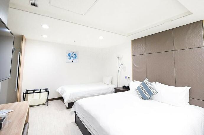 Imagen de la habitación del Hotel Hosin. Foto 12