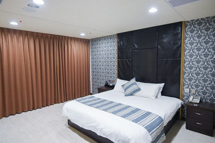 Imagen de la habitación del Hotel Hosin. Foto 18