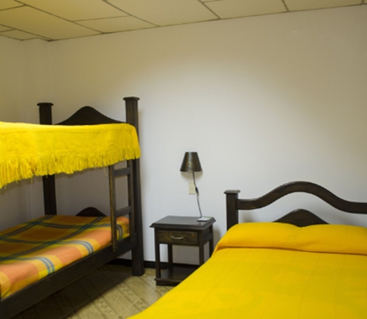 Imagen de la habitación del Hotel Hospedaje Casa Real. Foto 4