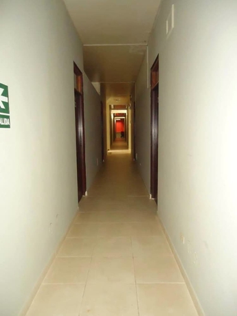 Imagen de los interiores del Hotel Hospedaje Komby. Foto 10