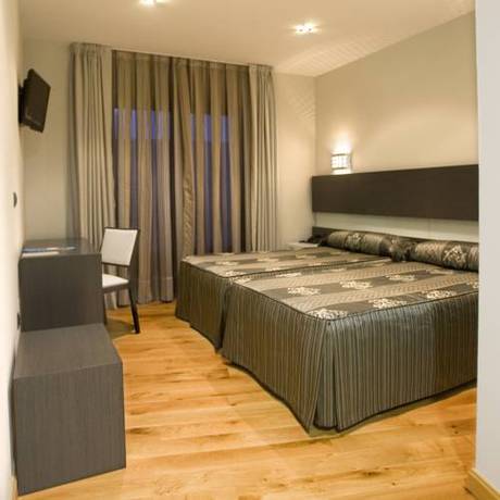 Imagen de la habitación del Hotel Hospedaje La Tortuga. Foto 3