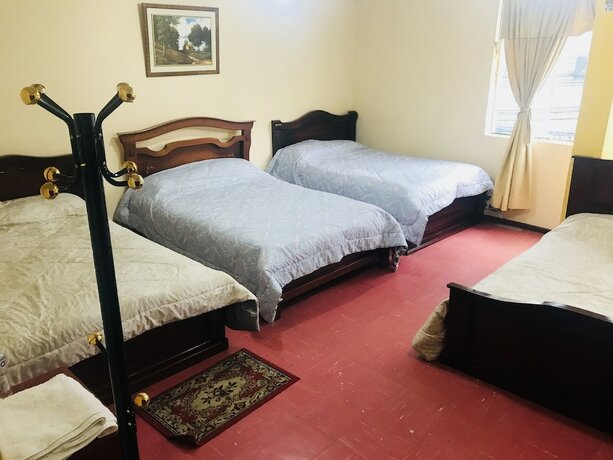 Imagen de la habitación del Hotel Hospedaje Miami. Foto 14