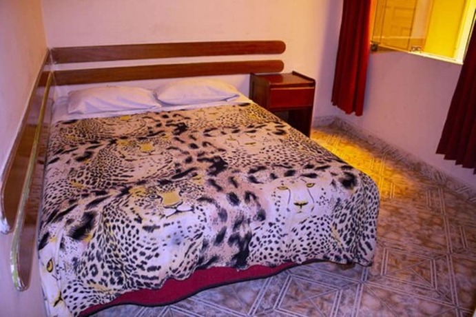 Imagen de la habitación del Hotel Hospedaje Moncada. Foto 5