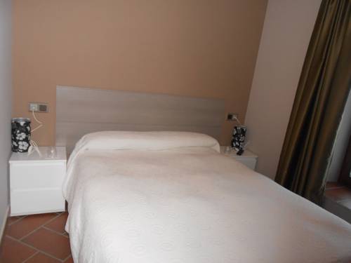 Imagen de la habitación del Hotel Hospedaje Nuestra Señora De Ujue. Foto 9