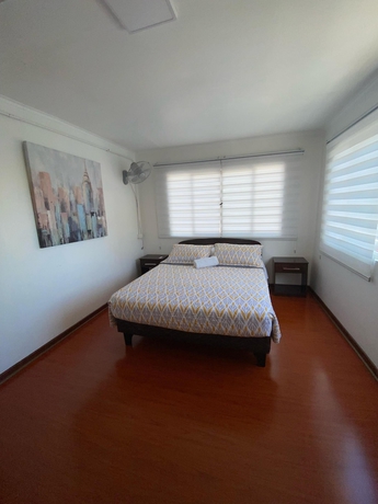 Imagen de la habitación del Hotel Hospedaje Nuevo Amanecer. Foto 15
