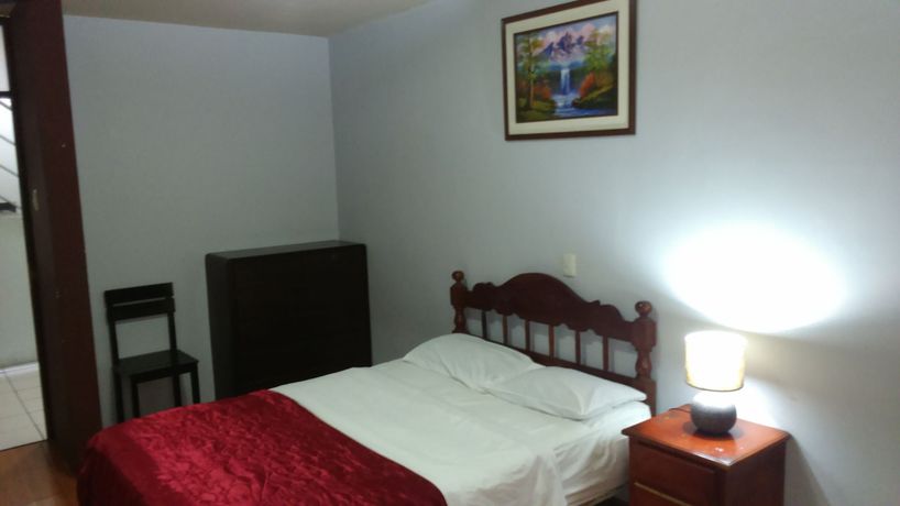 Imagen de la habitación del Hotel Hospedaje Santa Inés. Foto 12