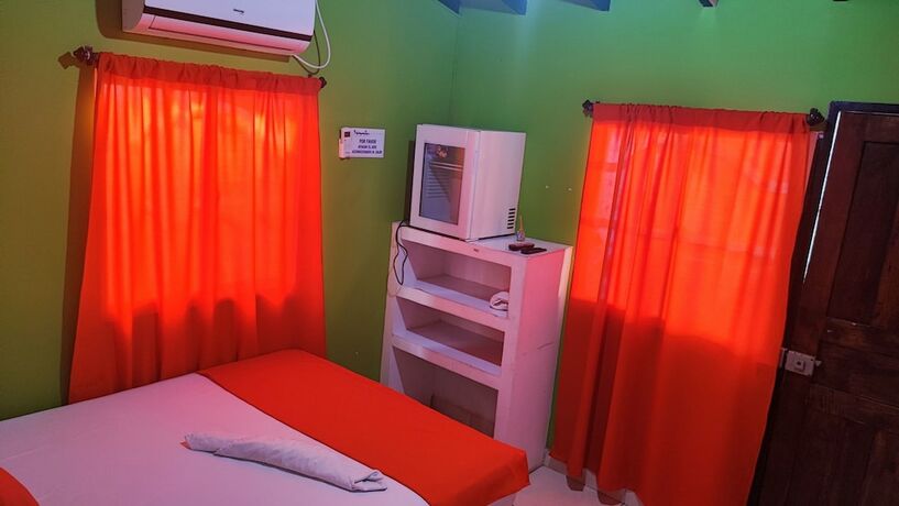 Imagen de la habitación del Hotel Hospedar Frente al Aeropuerto. Foto 11