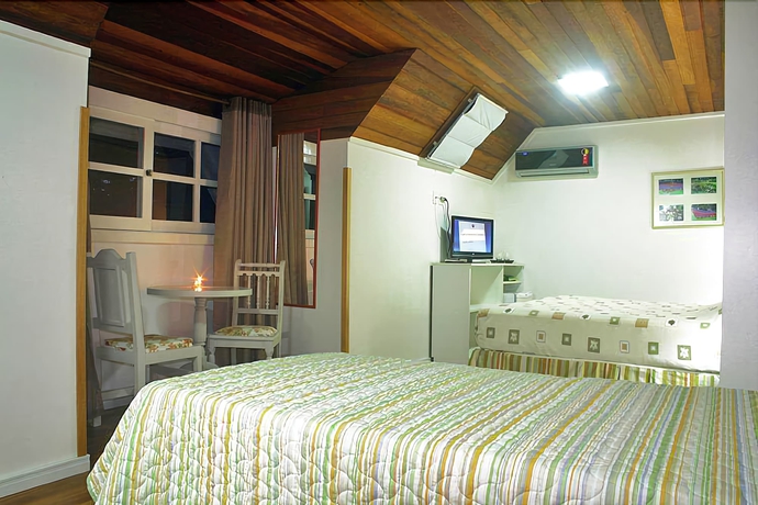 Imagen de la habitación del Hotel Hospedaria Proven&ccedil;al. Foto 13