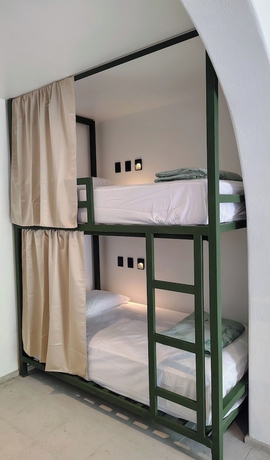 Imagen de la habitación del Hotel Hospedarte Central. Foto 6