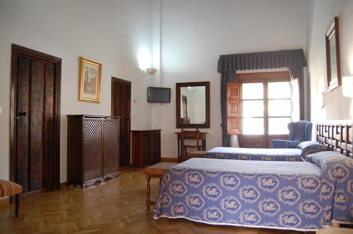 Imagen de la habitación del Hotel Hospederia Del Real Monasterio. Foto 5