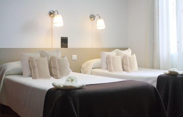 Imagen de la habitación del Hotel Hospederia Don Quijote. Foto 9