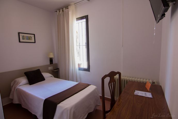 Imagen de la habitación del Hotel Hospederia Don Quijote. Foto 15