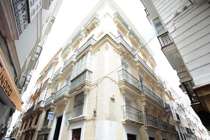 Imagen de los exteriores del Hotel Hospederia Marqués. Foto 11