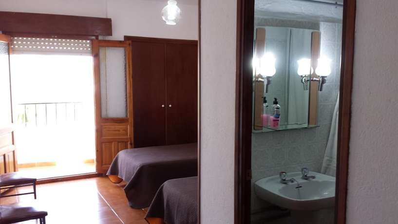 Imagen de la habitación del Hotel Hospederia Montes. Foto 9