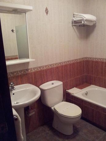 Imagen de la habitación del Hotel Hospederia Museo Valdepeñas. Foto 5