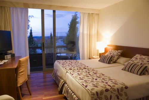 Imagen de la habitación del Hotel Hospederia Puente De Alconétar. Foto 6