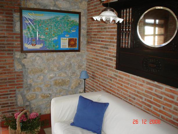 Imagen general del Hotel Hospederia Santillana. Foto 9