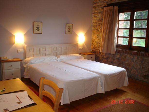 Imagen general del Hotel Hospederia Santillana. Foto 10