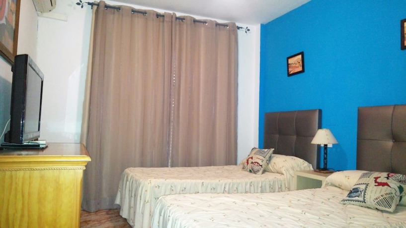 Imagen de la habitación del Hotel Hospederia V Centenario. Foto 15