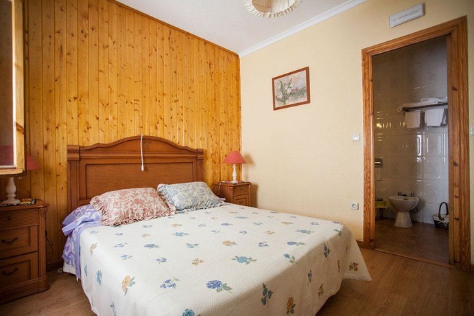 Imagen de la habitación del Hotel Hospederia del Comendador. Foto 17