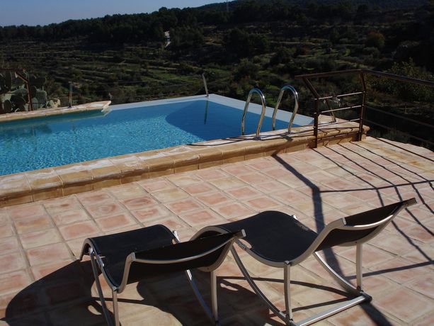 Imagen de los exteriores del Hotel Hospedería Bajo El Cejo. Foto 10