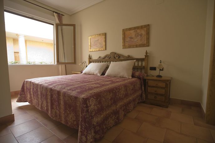 Imagen de la habitación del Hotel Hospedería Bodas de Camacho. Foto 5