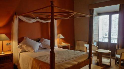 Imagen de la habitación del Hotel Hospeder&iacute;a De Cuenca. Foto 13