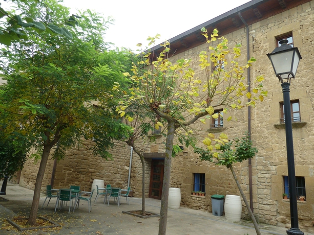 Imagen de los exteriores del Hotel Hospedería De Sádaba. Foto 12