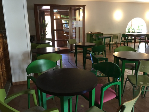 Imagen del bar/restaurante del Hotel Hospedería De Sádaba. Foto 6