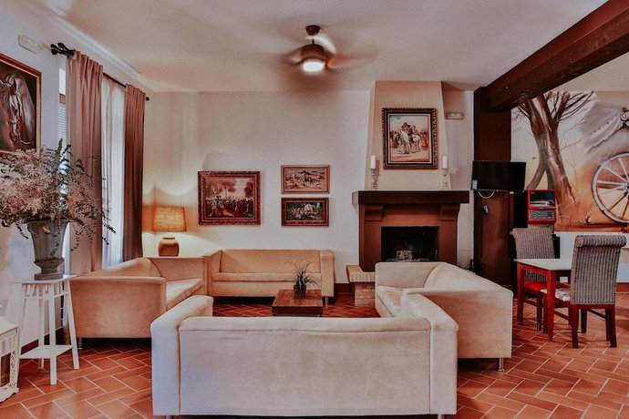 Imagen de la habitación del Hotel Hospedería El Cazadero Real. Foto 7