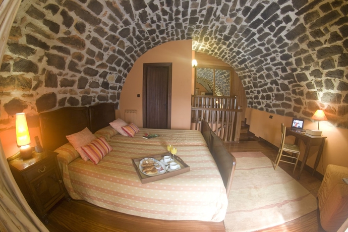 Imagen de la habitación del Hotel Hospedería Larrañaga. Foto 3