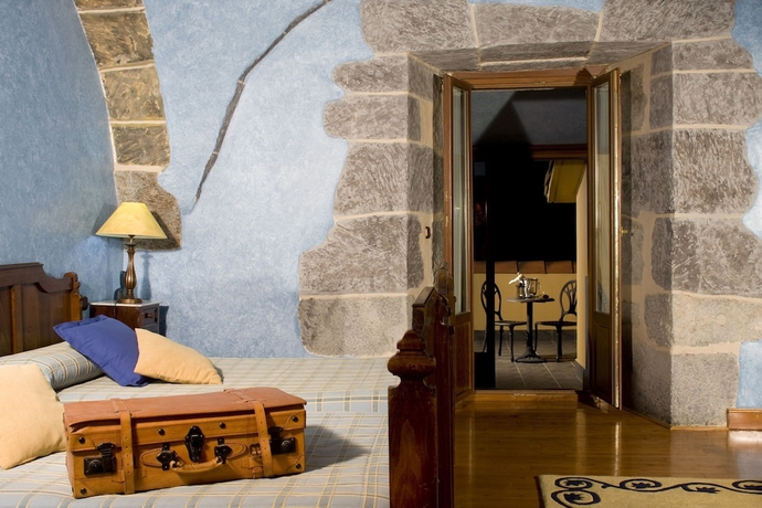 Imagen de la habitación del Hotel Hospedería Larrañaga. Foto 7