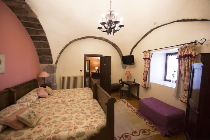 Imagen de la habitación del Hotel Hospedería Larrañaga. Foto 15