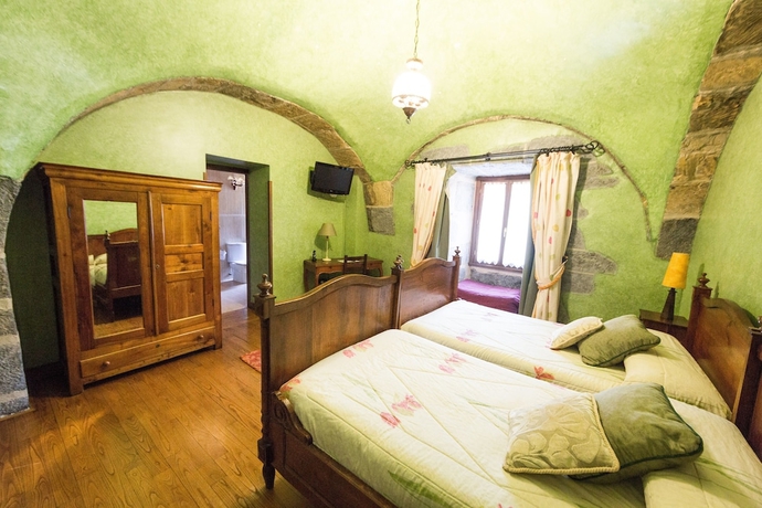 Imagen de la habitación del Hotel Hospedería Larrañaga. Foto 16