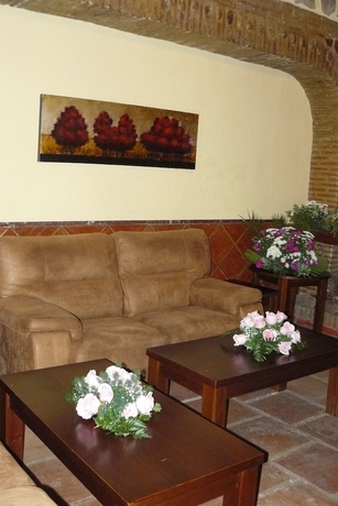 Imagen de los interiores del Hotel Hospedería Las Buitreras. Foto 19