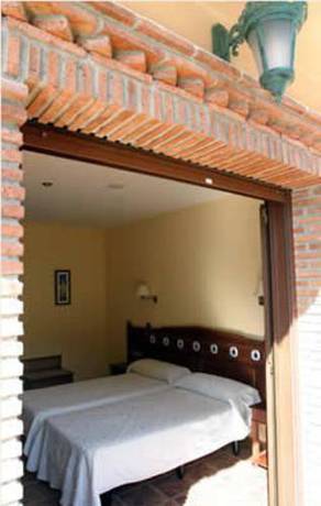 Imagen de la habitación del Hotel Hospedería Los Cahorros. Foto 6