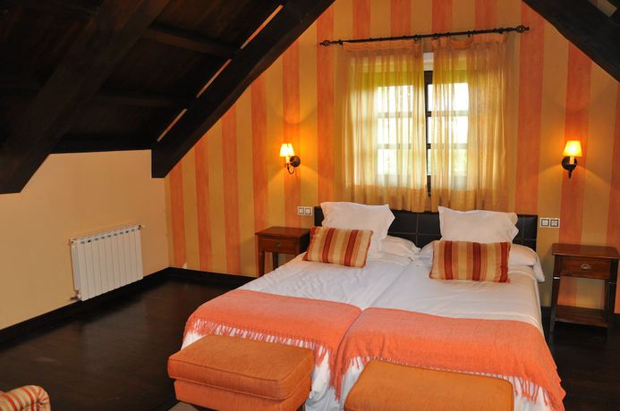 Imagen de la habitación del Hotel Hospedería - Mesón - Leira Antiga. Foto 13