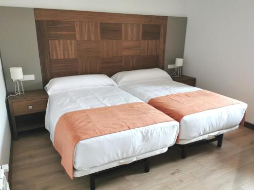 Imagen general del Hotel Hospeder&iacute;a Monasterio de La Vid. Foto 10