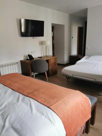 Imagen general del Hotel Hospeder&iacute;a Monasterio de La Vid. Foto 13