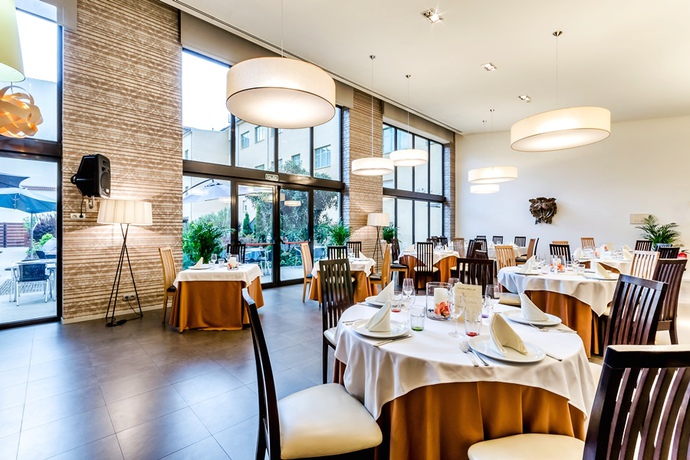 Imagen del bar/restaurante del Hotel Hospedería Pax. Foto 3