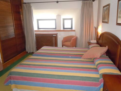 Imagen de la habitación del Hotel Hospedería Peña De Francia. Foto 3