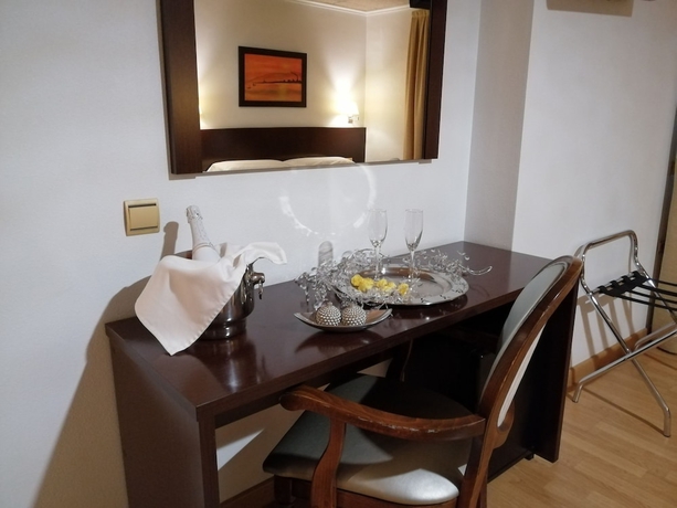 Imagen de la habitación del Hotel Hospeder&iacute;a Rural Constitucion. Foto 11