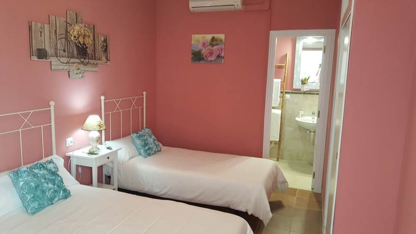 Imagen de los interiores del Hotel Hospeder&iacute;a Rural Las Buganvillas. Foto 20