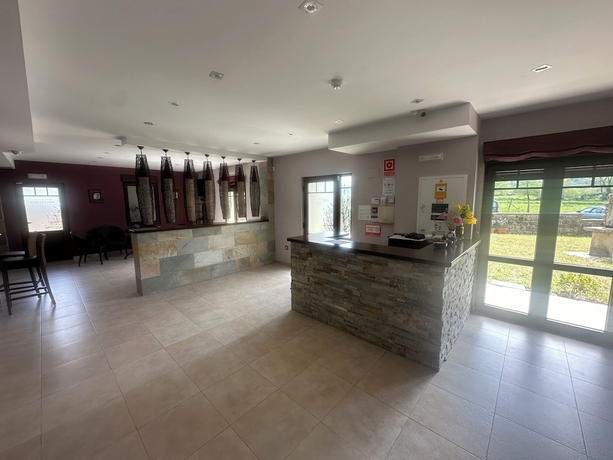 Imagen de los interiores del Hotel Hospeder&iacute;a Rural Santa Cruz. Foto 16