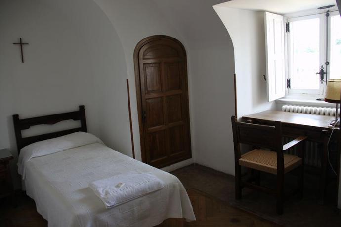 Imagen de la habitación del Hotel Hospedería Santa Cruz. Foto 3