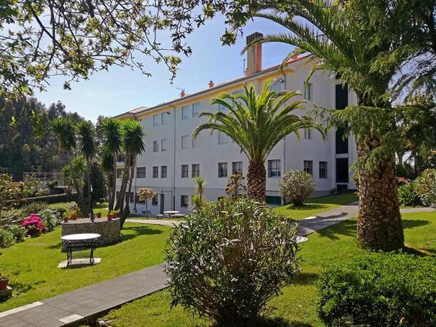 Imagen general del Hotel Hospeder&iacute;a Santa Mar&iacute;a do Mar. Foto 9