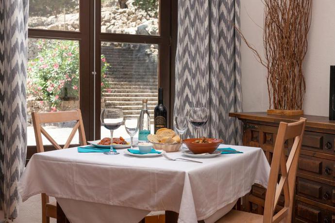 Imagen general del Hotel Hospeder&iacute;a Santuari de Lluc. Foto 1