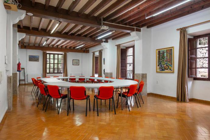 Imagen general del Hotel Hospeder&iacute;a Santuari de Lluc. Foto 8