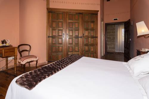 Imagen de la habitación del Hotel Hospedería Señorío De Casalarreina. Foto 13